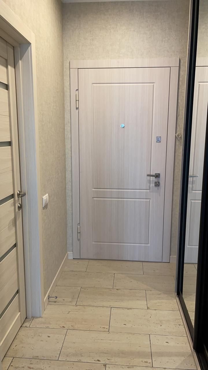 לבירורים והזמנות<br> 052-9681834 